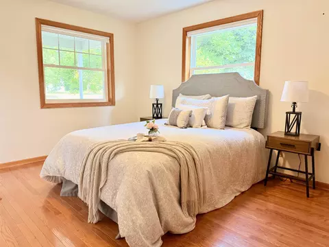 Bedroom - 53 Weatherstone Dr, Appleton, WI 54914 photo 4 of 7