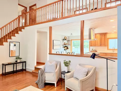 Living - 53 Weatherstone Dr, Appleton, WI 54914 photo 7 of 7
