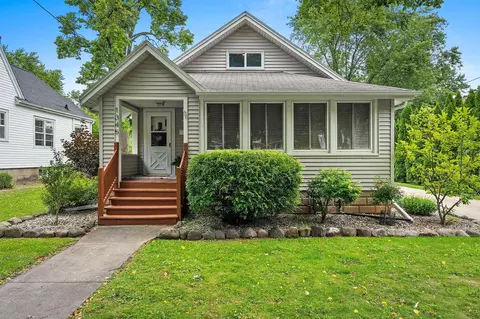 1345 Porlier St, Green Bay, WI 54311