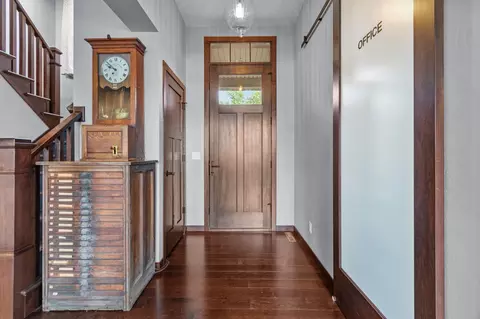 Entry Way - 4803 N Canvasback Cir, Appleton, WI 54913 photo 1 of 4
