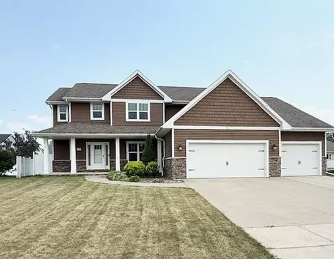 1963 Prescott Pl, De Pere, WI 54115