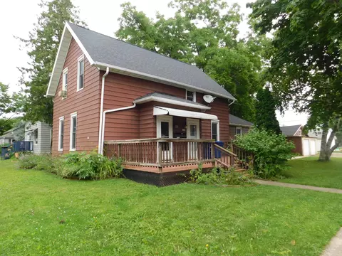 133 S Erie St #133 & 133A, De Pere, WI 54115