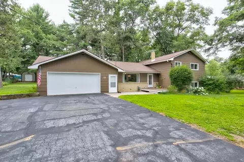 11 Richlen Ave, Crivitz, WI 54114