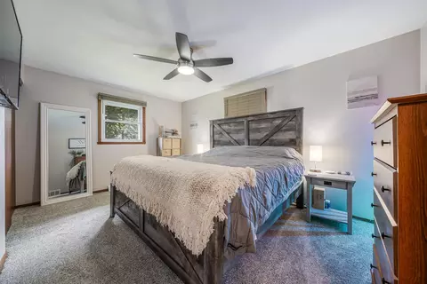 Bedroom - 1900 N Mason St, Appleton, WI 54914 photo 1 of 5