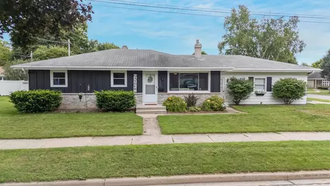 1900 N Mason St, Appleton, WI 54914
