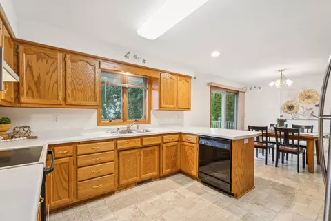 n9580 Onyx Court, Appleton, WI 54915 photo 9