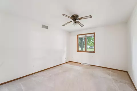 n9580 Onyx Court, Appleton, WI 54915 photo 14