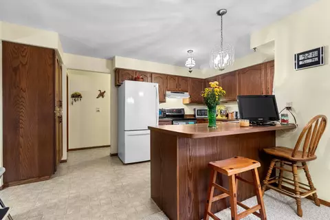 Kitchen - w5825 County Road O, Appleton, WI 54913 photo 1 of 4