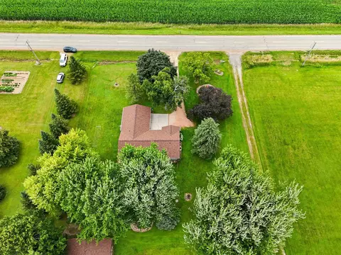 View/Area - w5825 County Road O, Appleton, WI 54913 photo 3 of 5