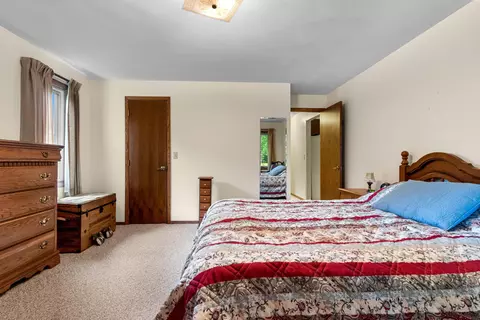 Bedroom - w5825 County Road O, Appleton, WI 54913 photo 2 of 4