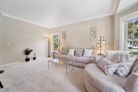 Living - 228 E Thornbrook Ln, Appleton, WI 54913 photo 1 of 8