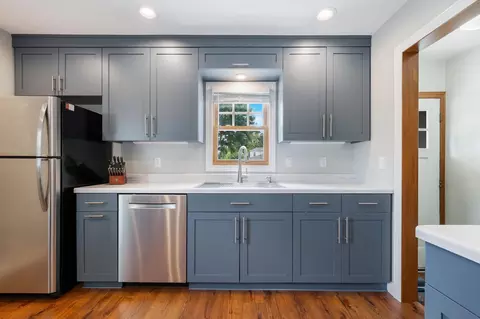Kitchen - 1518 E Harriet St, Appleton, WI 54915 photo 2 of 5