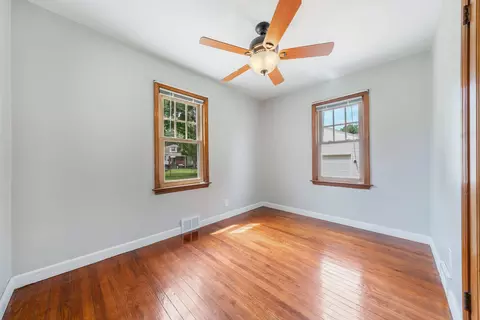 Bedroom - 1518 E Harriet St, Appleton, WI 54915 photo 4 of 6