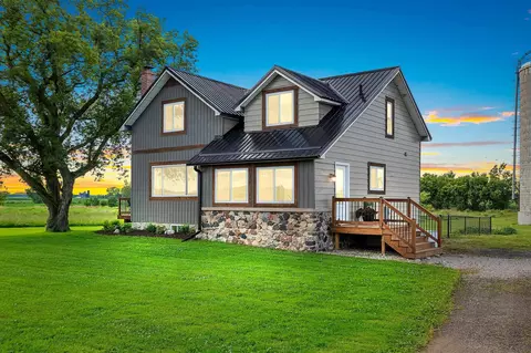 w1366 Strupp Road, Krakow, WI 54137