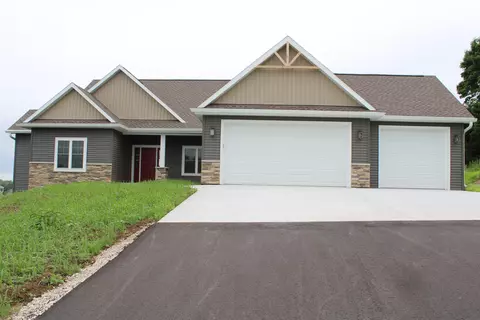 W4241 Hilltop Drive, Fond Du Lac, WI 54937