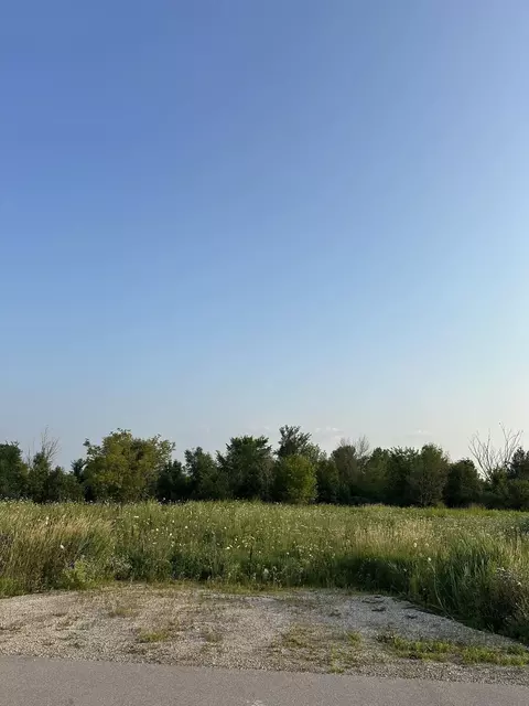 legacy lane, Wrightstown, WI 54180 photo 3
