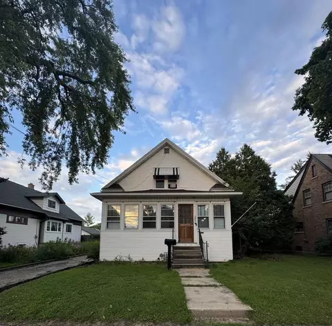 640 Bowen St, Oshkosh, WI 54901