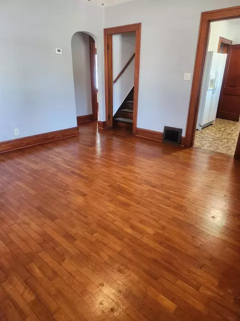 Living - 1727 W Winnebago St, Appleton, WI 54914 photo 1 of 2