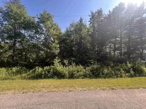 north avenue, Crivitz, WI 54114