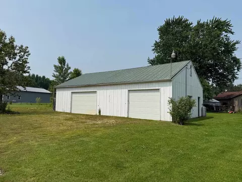 Diers Avenue, Algoma, WI 54201