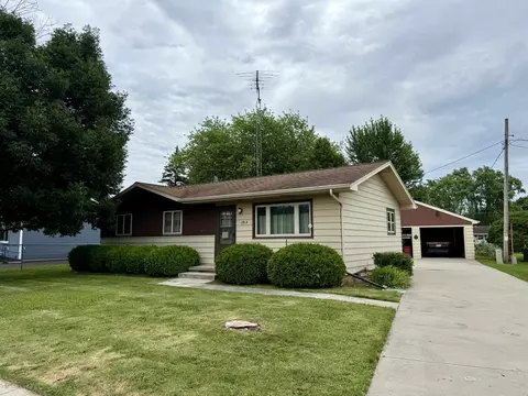 15 N Berger Pkwy, Fond Du Lac, WI 54935