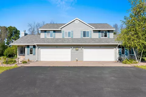 903 Riverview Dr, Little Suamico, WI 54141