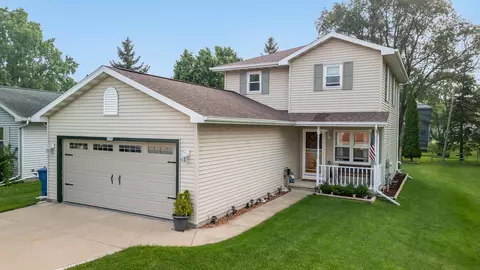 2109 Harrison St, Oshkosh, WI 54901