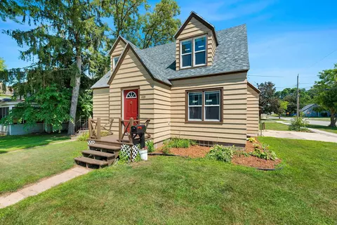 220 S Union St, Shawano, WI 54166
