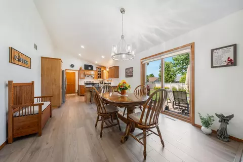 w5836 Sweet William Drive, Appleton, WI 54915 photo 7