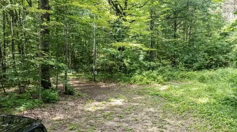 E Oak Ridge Lane, Gresham, WI 54128 photo 7