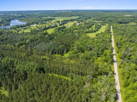 jankowski road, Crivitz, WI 54104 photo 3