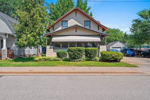 540 6th St, Menasha, WI 54952