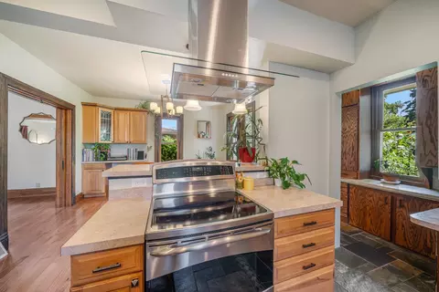 Kitchen - 1219 W Winnebago St, Appleton, WI 54914 photo 3 of 5