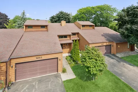 View/Area - 929 E Windfield Pl #B, Appleton, WI 54911 photo 1 of 1
