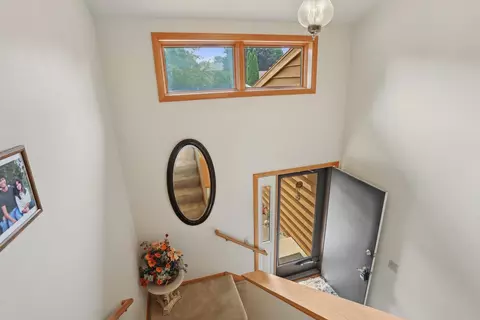 Entry Way - 929 E Windfield Pl #B, Appleton, WI 54911 photo 4 of 4