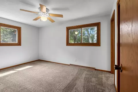 Bedroom - 2407 S Clover Ln, Appleton, WI 54915 photo 1 of 7