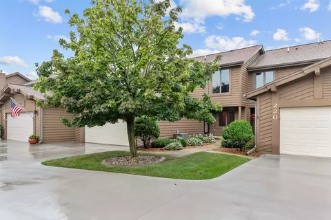 230 Harbor Point Ct, Winneconne, WI 54986