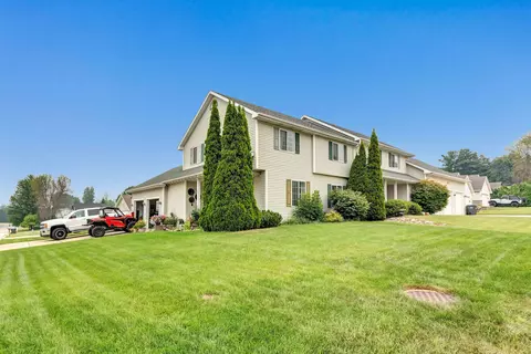 351 Sally St, Seymour, WI 54165