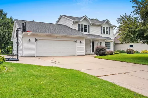 2907 Baylite Dr, Green Bay, WI 54313