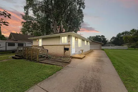 554 N Hickory St, Fond Du Lac, WI 54937