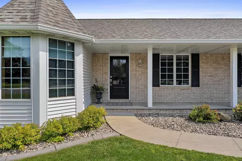 w2239 Pine Lane, Kaukauna, WI 54130 photo 4