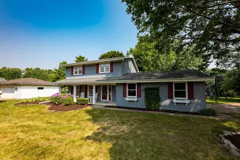 708 Manchester Rd, Neenah, WI 54956