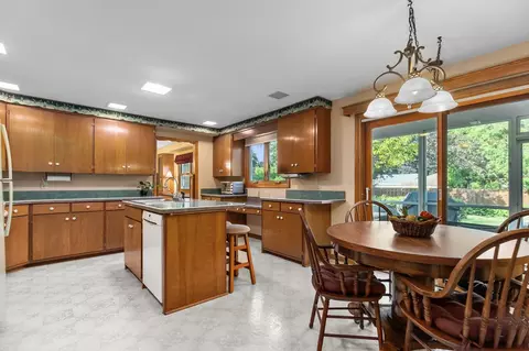 2601 Beechwood Ct, Appleton, WI 54911 photo 15