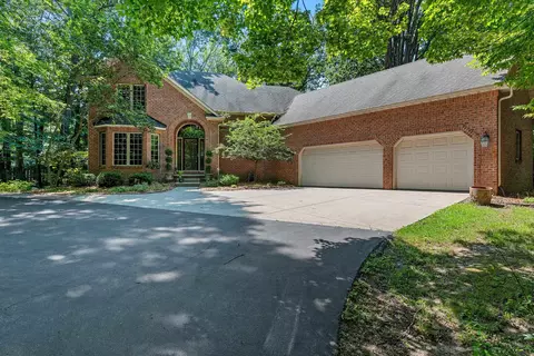 4660 Wedgestone Ct, Oneida, WI 54155