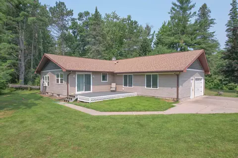 w11121 Molly 4 Road, Athelstane, WI 54104