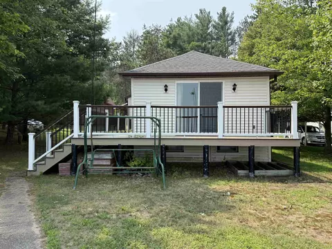 14420 County Road Vv, Gillett, WI 54124