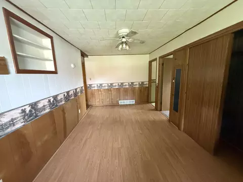 1341 Schabow St, Gresham, WI 54128 photo 10