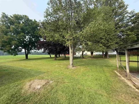 1341 Schabow St, Gresham, WI 54128 photo 6