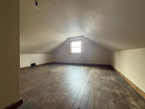 1341 Schabow St, Gresham, WI 54128 photo 21