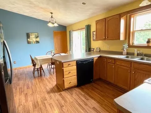 n286 Pinecrest Boulevard, Appleton, WI 54915 photo 6